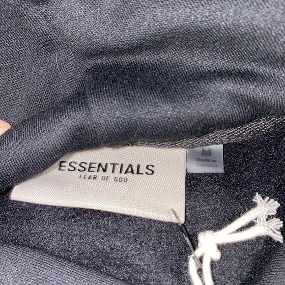 Black Essentials Fear of God Hoodie size medium - Picture 4 of 4